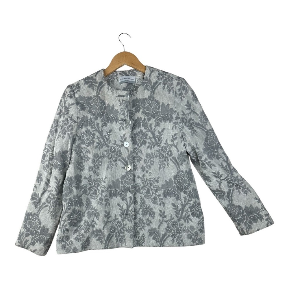 Alfred Dunner Bead Detail Floral Print Button Front Cardigan size 6‎ Petite Gray